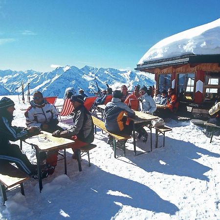 Spacious Holiday Flat Close To The Ski Area Удернс Екстериор снимка